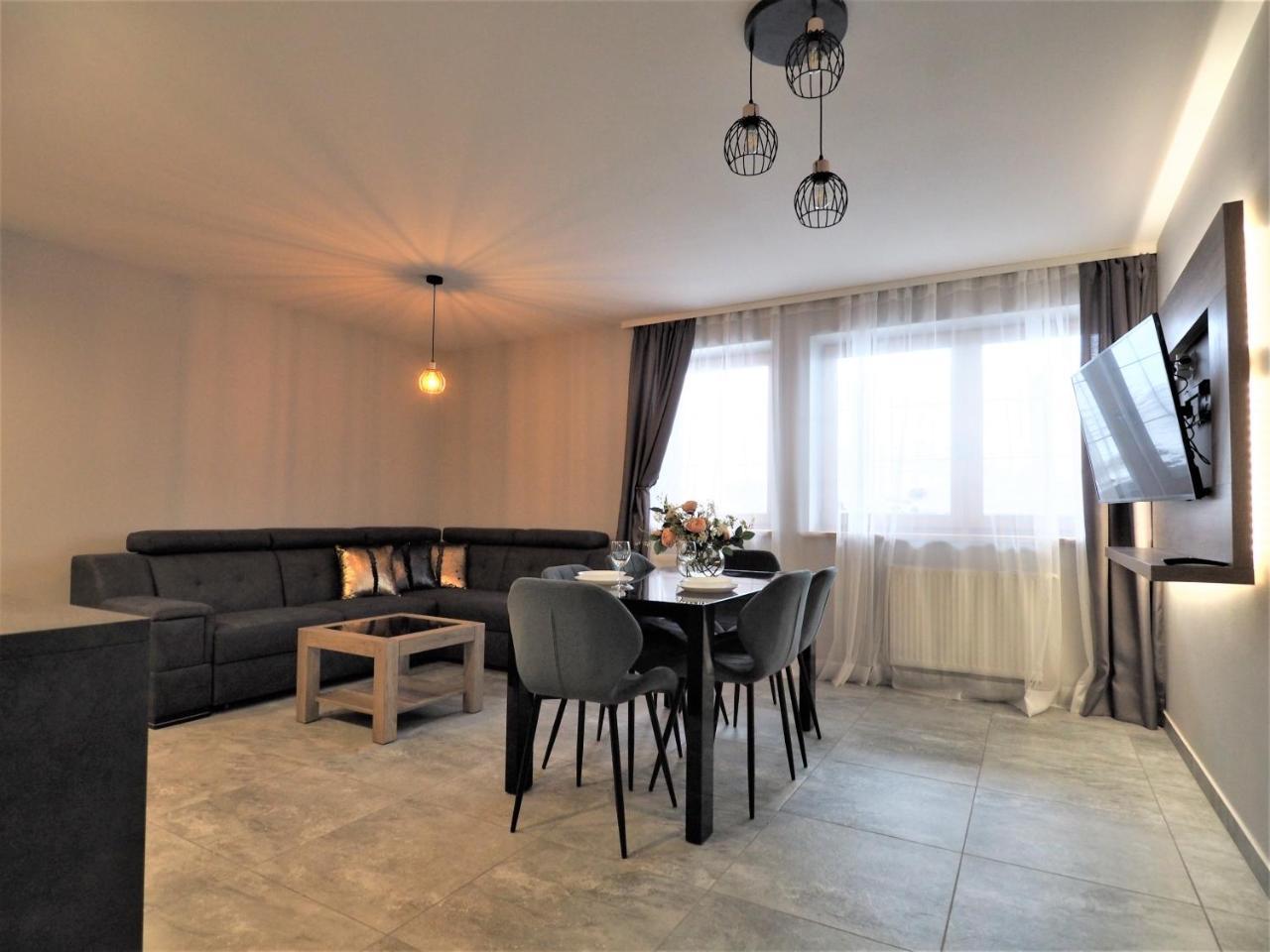 Vip Apartamenty Folk Residence Zakopane Exterior photo